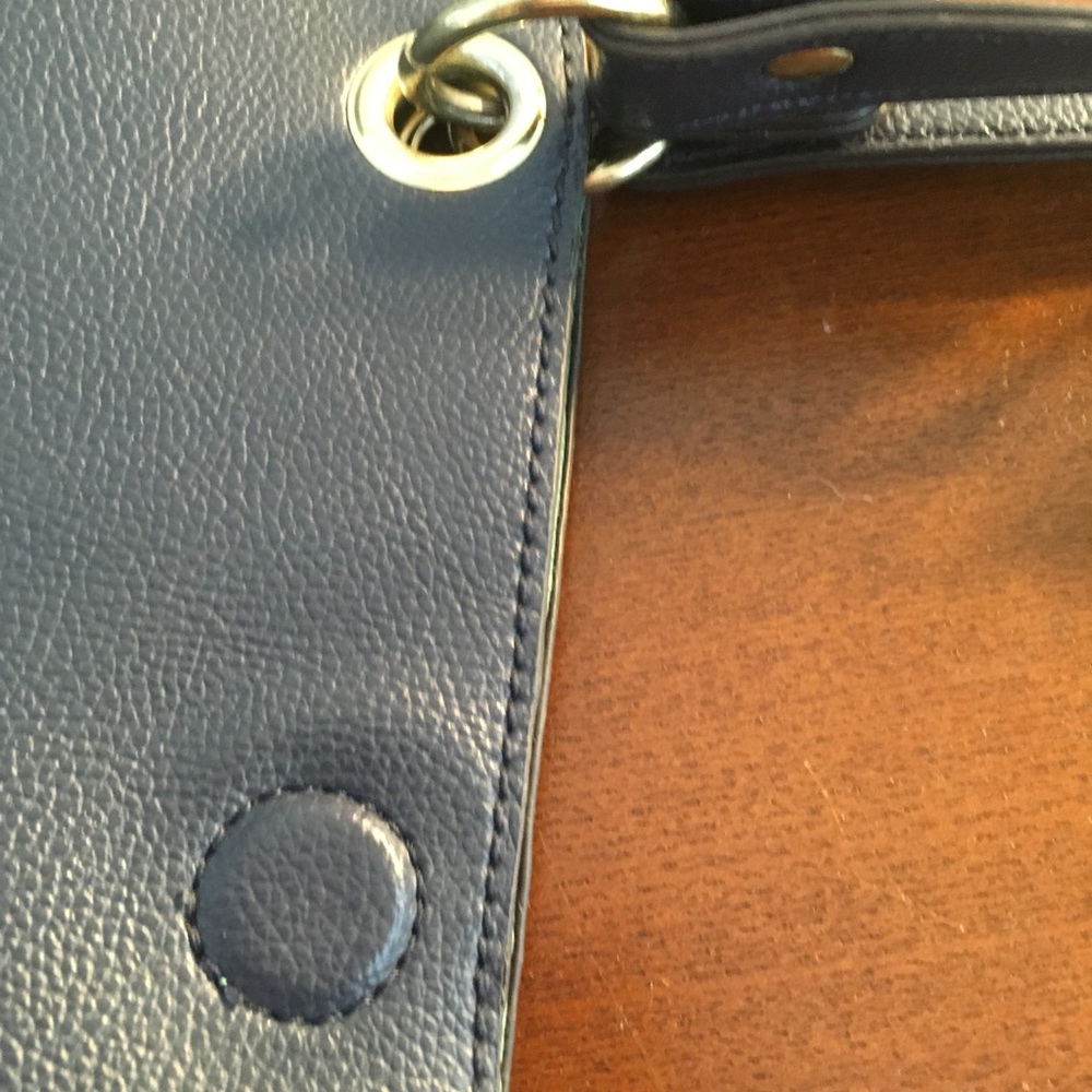 Women’s Purse - Picture 4 of 6
